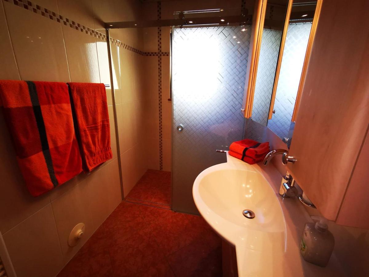 Ferienwohnung Maria Laach 3 Glees Екстериор снимка