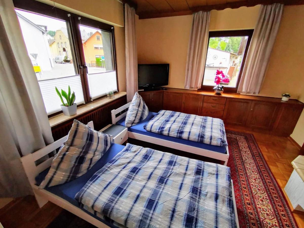 Ferienwohnung Maria Laach 3 Glees Екстериор снимка